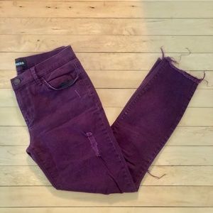 Maroon, Distressed Ankle Jegging